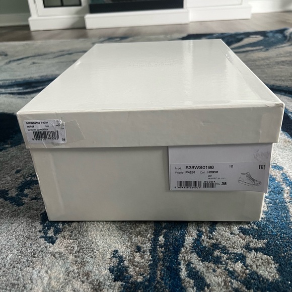 Maison Margiela High-Top Sneakers - Picture 8 of 8